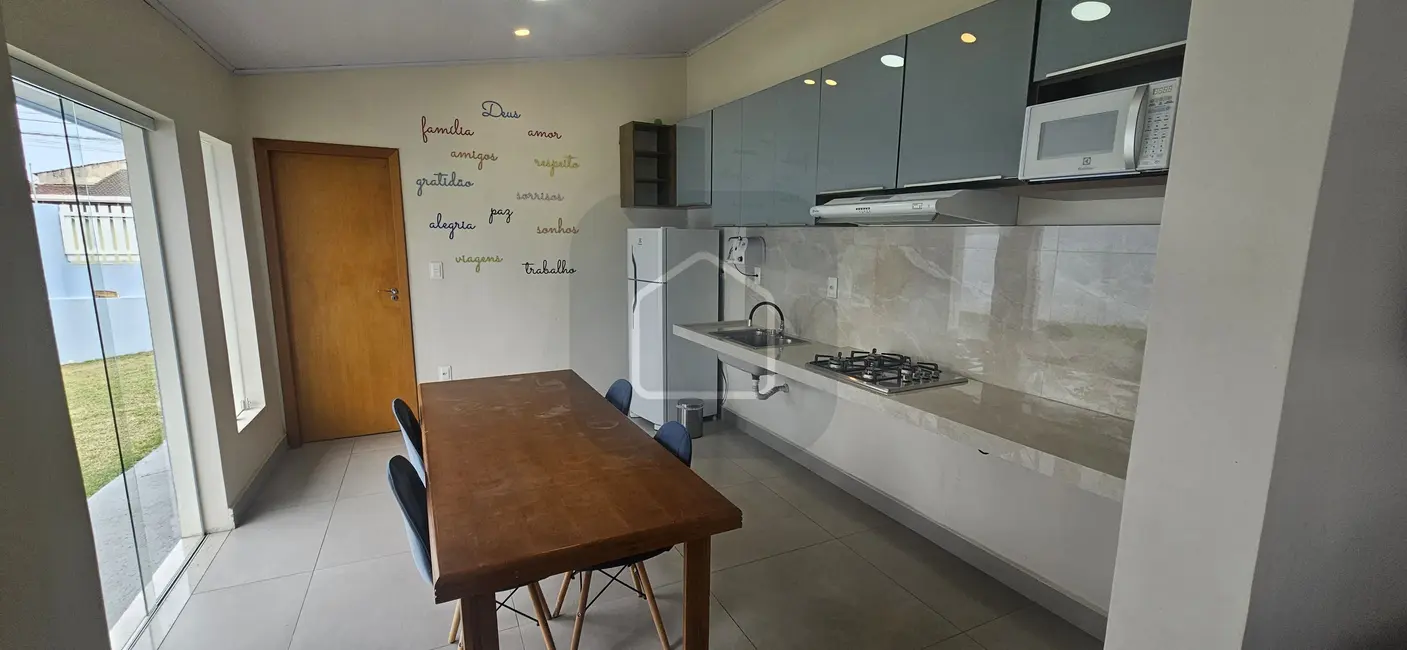 Casa com 3 quartos à venda, 250m2 em Caputera, Caraguatatuba - SP - imagem 5 Foto 5 de Casa com 3 quartos à venda, 250m2 em Caputera, Caraguatatuba - SP
