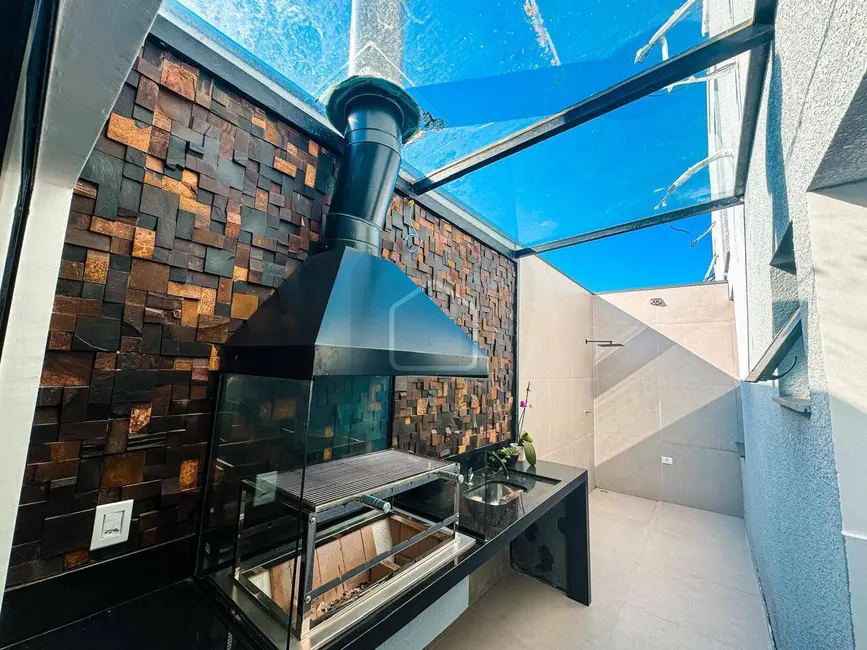 Casa com 3 quartos à venda em Cidade Jardim, Caraguatatuba - SP - imagem 4 Foto 4 de Casa com 3 quartos à venda em Cidade Jardim, Caraguatatuba - SP