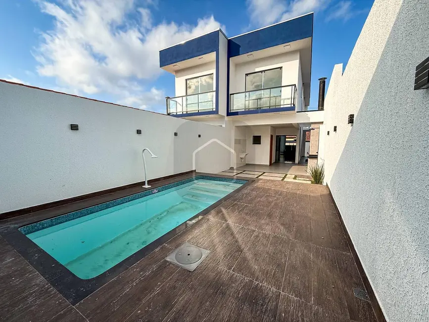 Foto 1 de Casa com 3 quartos à venda, 150m2 em Caraguatatuba - SP