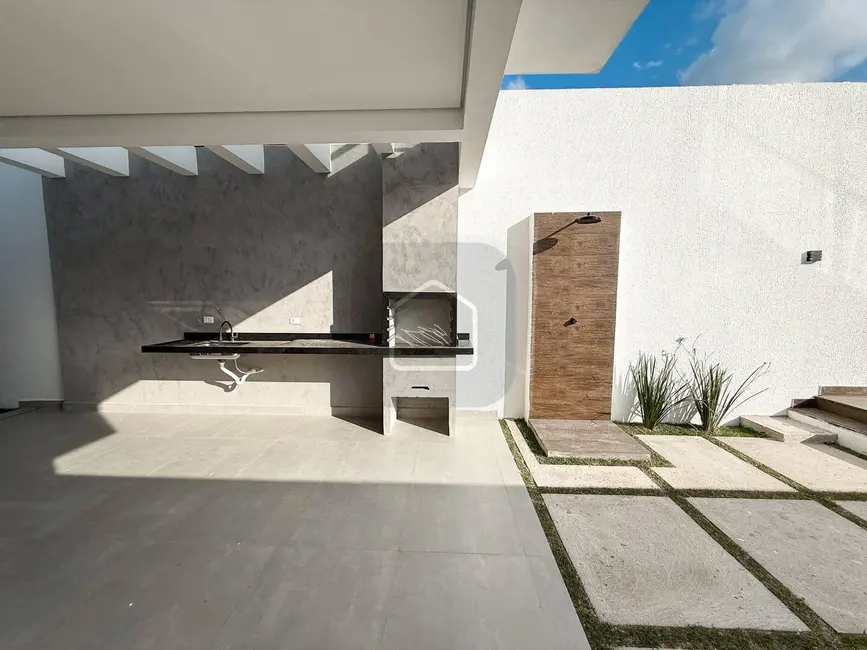 Foto 5 de Casa com 3 quartos à venda, 150m2 em Caraguatatuba - SP