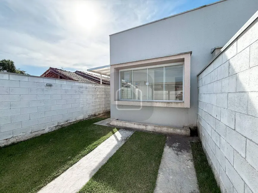 Casa com 2 quartos à venda, 125m2 em Balneário dos Golfinhos, Caraguatatuba - SP - imagem 3 Foto 3 de Casa com 2 quartos à venda, 125m2 em Balneário dos Golfinhos, Caraguatatuba - SP