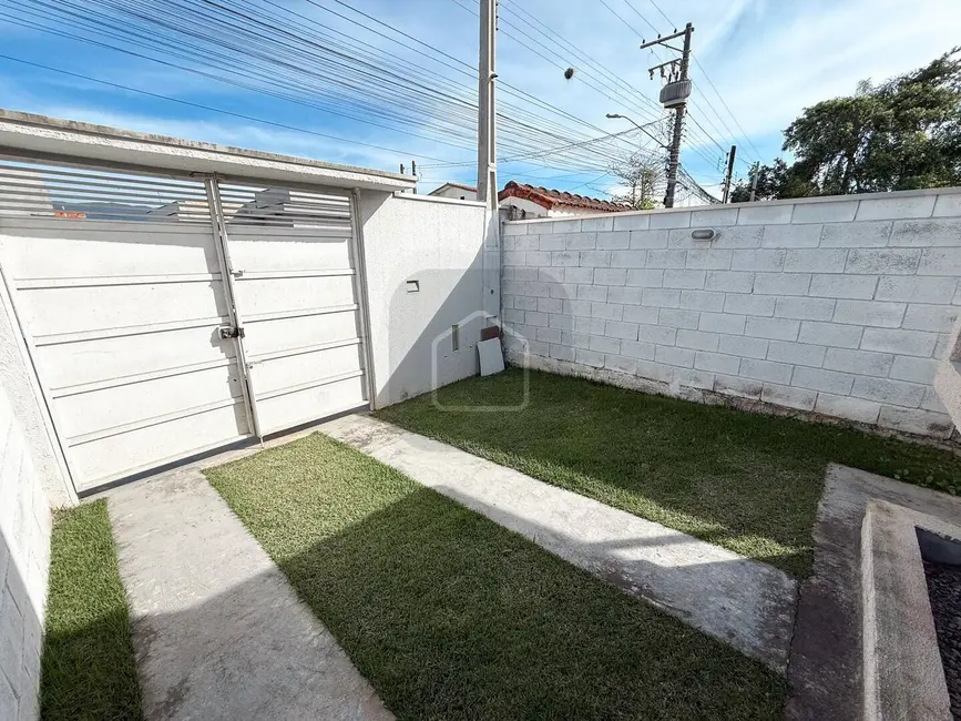 Casa com 2 quartos à venda, 125m2 em Balneário dos Golfinhos, Caraguatatuba - SP - imagem 4 Foto 4 de Casa com 2 quartos à venda, 125m2 em Balneário dos Golfinhos, Caraguatatuba - SP