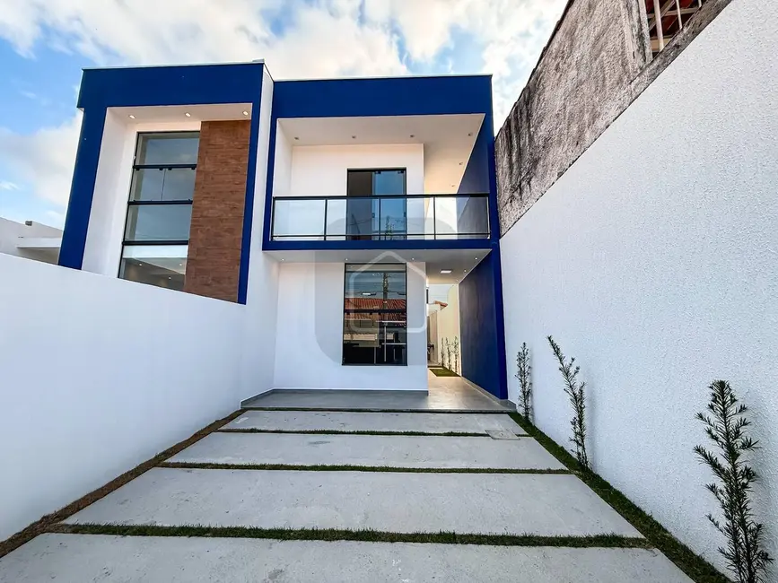 Foto 2 de Casa com 3 quartos à venda, 150m2 em Caraguatatuba - SP