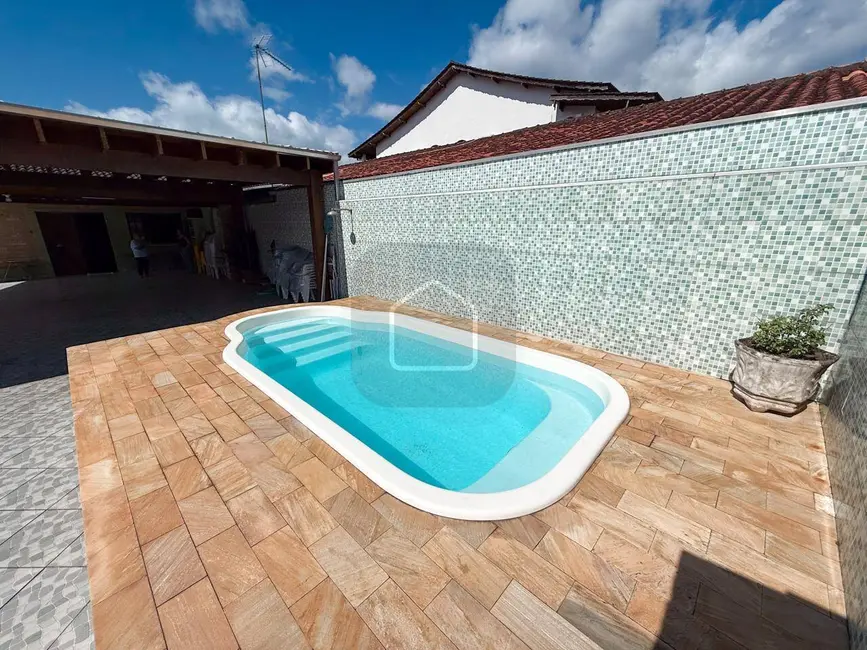 Foto 3 de Casa com 4 quartos à venda, 376m2 em Caraguatatuba - SP