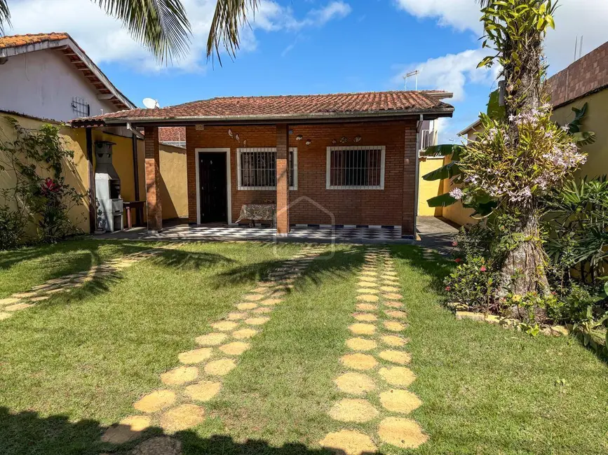 Foto 1 de Casa com 3 quartos à venda, 250m2 em Martim de Sá, Caraguatatuba - SP