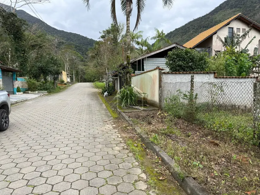 Foto 2 de Terreno / Lote à venda, 360m2 em Verde Mar, Caraguatatuba - SP