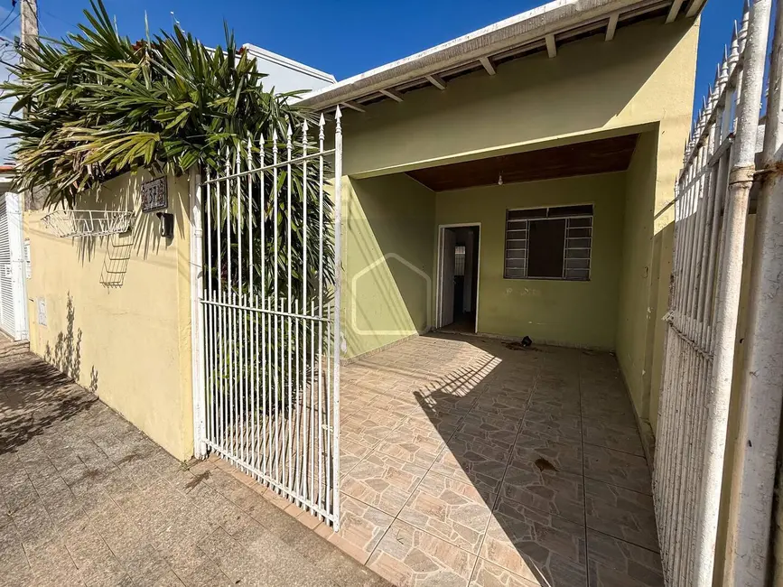 Foto 1 de Casa com 2 quartos à venda, 104m2 em Caraguatatuba - SP