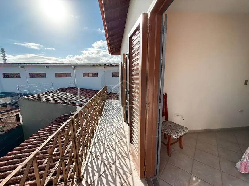 Foto 6 de Casa com 3 quartos à venda, 303m2 em Indaiá, Caraguatatuba - SP