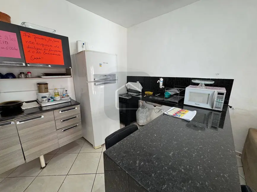 Foto 9 de Casa com 2 quartos para alugar em Martim de Sá, Caraguatatuba - SP