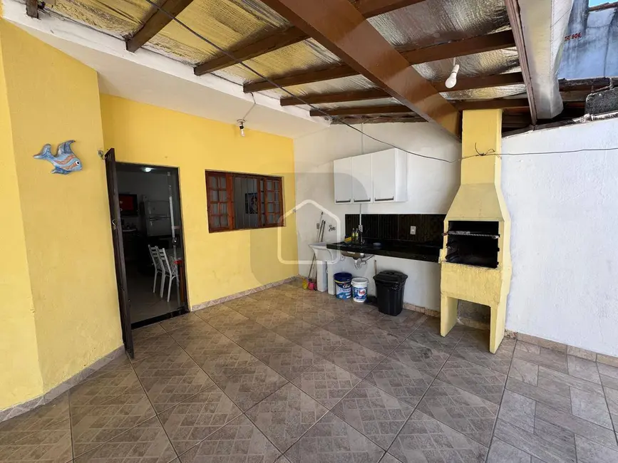 Foto 5 de Casa com 2 quartos para alugar em Martim de Sá, Caraguatatuba - SP