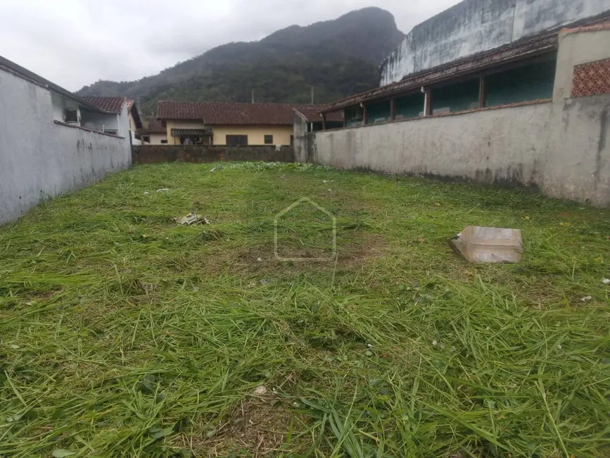 Foto 1 de Terreno / Lote à venda, 300m2 em Indaiá, Caraguatatuba - SP