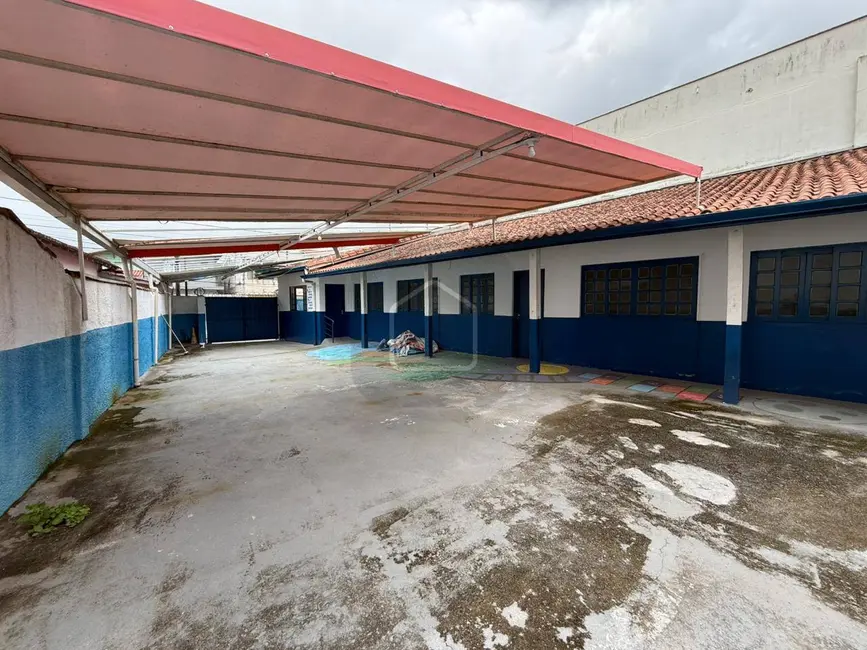 Foto 8 de Sala Comercial à venda e para alugar, 843m2 em Centro, Caraguatatuba - SP