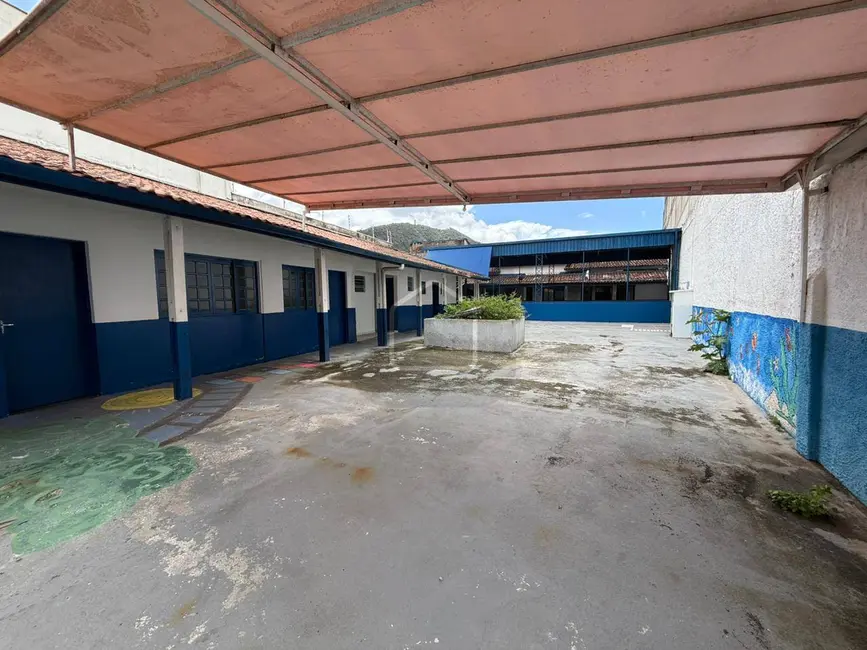 Foto 9 de Sala Comercial à venda e para alugar, 843m2 em Centro, Caraguatatuba - SP