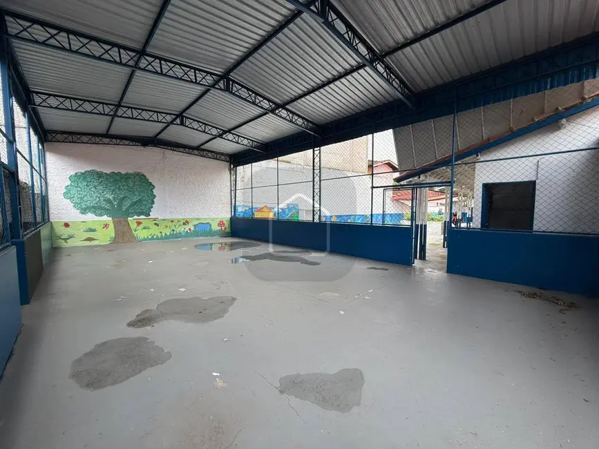 Foto 3 de Sala Comercial à venda e para alugar, 843m2 em Centro, Caraguatatuba - SP