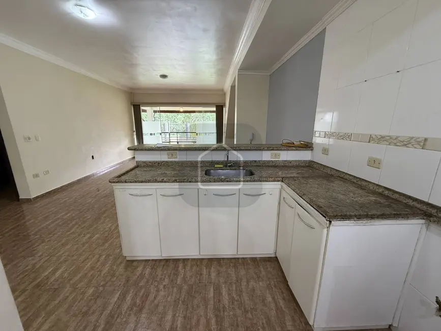 Foto 8 de Casa com 3 quartos à venda, 111m2 em Cidade Jardim, Caraguatatuba - SP