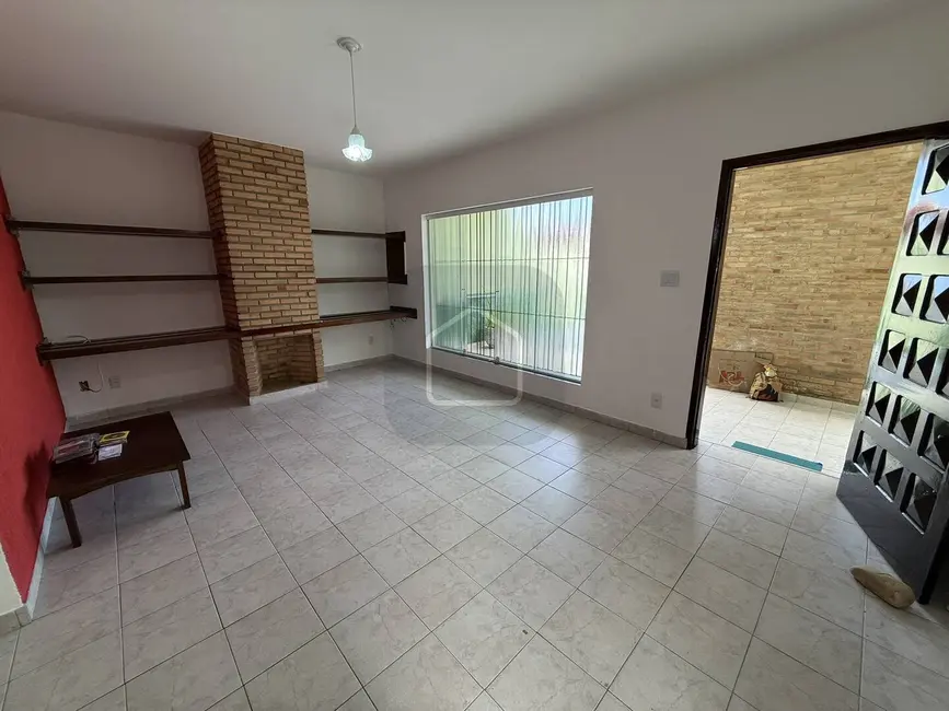 Foto 5 de Casa com 3 quartos para alugar, 300m2 em Jardim Primavera, Caraguatatuba - SP