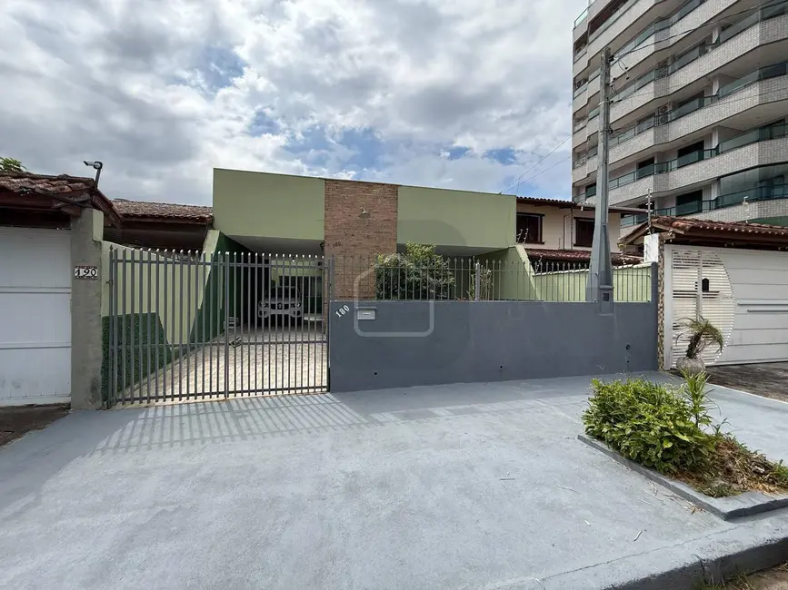 Foto 2 de Casa com 3 quartos para alugar, 300m2 em Jardim Primavera, Caraguatatuba - SP