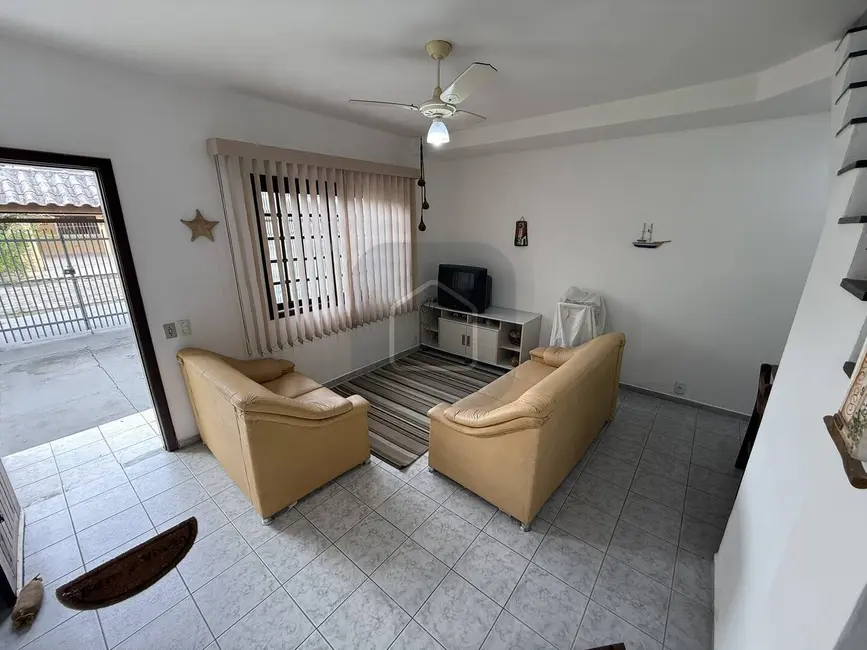 Foto 6 de Casa com 2 quartos à venda, 102m2 em Martim de Sá, Caraguatatuba - SP