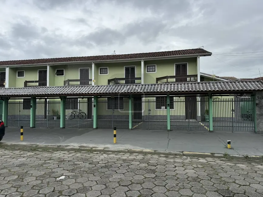 Foto 3 de Casa com 2 quartos à venda, 102m2 em Martim de Sá, Caraguatatuba - SP