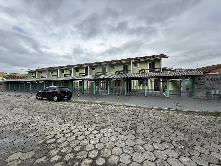 Foto 4 de Casa com 2 quartos à venda, 102m2 em Martim de Sá, Caraguatatuba - SP