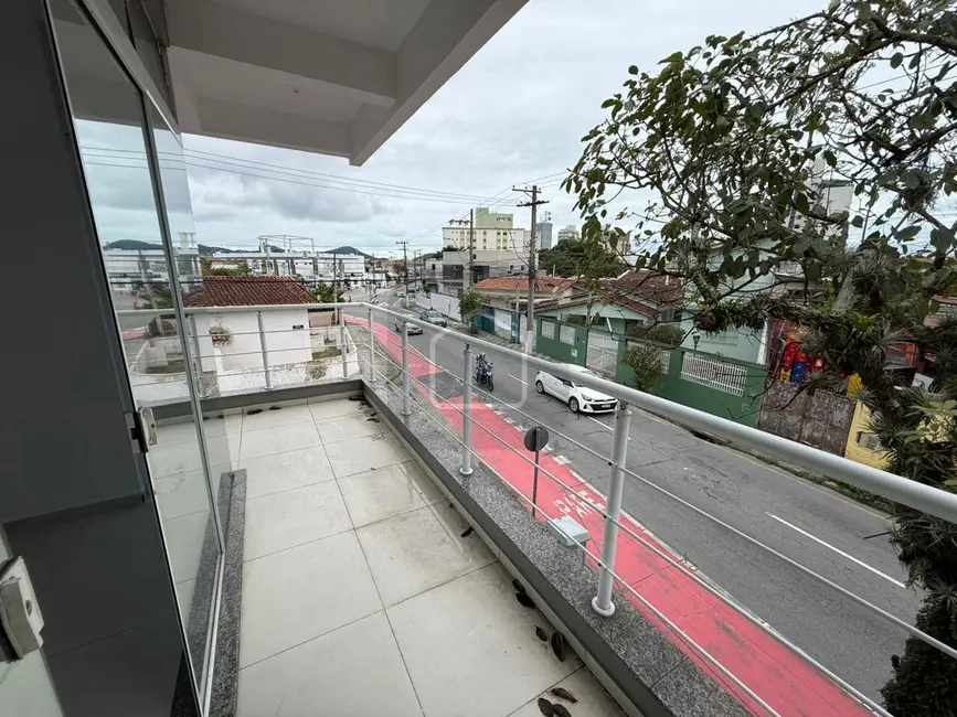 Foto 4 de Sala Comercial para alugar, 14m2 em Centro, Caraguatatuba - SP