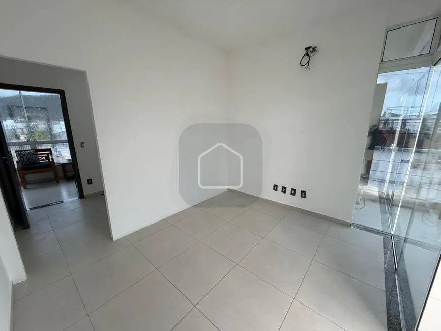 Foto 5 de Sala Comercial para alugar, 14m2 em Centro, Caraguatatuba - SP