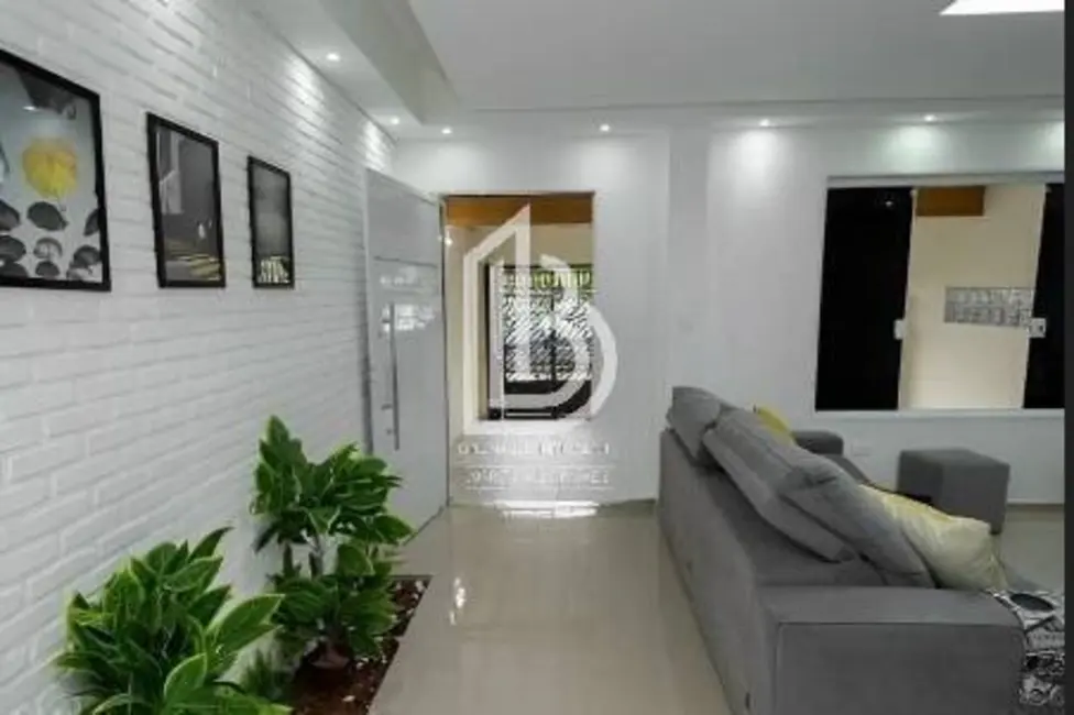 Sobrado com 3 quartos à venda, 150m2 em Vila Tupi, Sao Bernardo Do Campo - SP - imagem 3 Foto 3 de Sobrado com 3 quartos à venda, 150m2 em Vila Tupi, Sao Bernardo Do Campo - SP