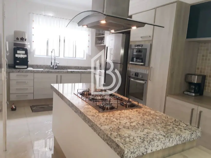 Sobrado com 3 quartos à venda, 230m2 em Boa Vista, Sao Caetano Do Sul - SP - imagem 8 Foto 8 de Sobrado com 3 quartos à venda, 230m2 em Boa Vista, Sao Caetano Do Sul - SP