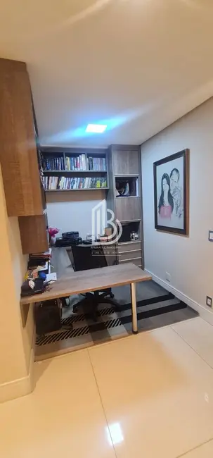 Apartamento com 3 quartos à venda, 198m2 em Cerâmica, Sao Caetano Do Sul - SP - imagem 9 Foto 9 de Apartamento com 3 quartos à venda, 198m2 em Cerâmica, Sao Caetano Do Sul - SP