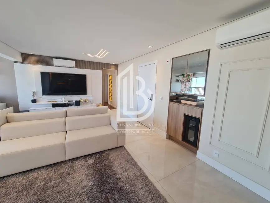 Apartamento com 3 quartos à venda, 160m2 em Vila Mariana, São Paulo - SP - imagem 4 Foto 4 de Apartamento com 3 quartos à venda, 160m2 em Vila Mariana, São Paulo - SP