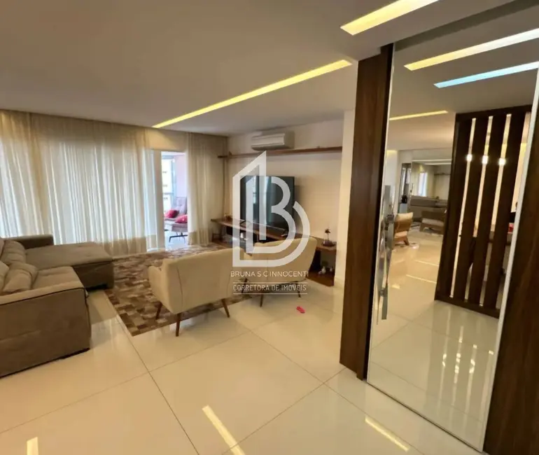 Apartamento com 3 quartos à venda, 234m2 em Santo Antônio, Sao Caetano Do Sul - SP - imagem 6 Foto 6 de Apartamento com 3 quartos à venda, 234m2 em Santo Antônio, Sao Caetano Do Sul - SP