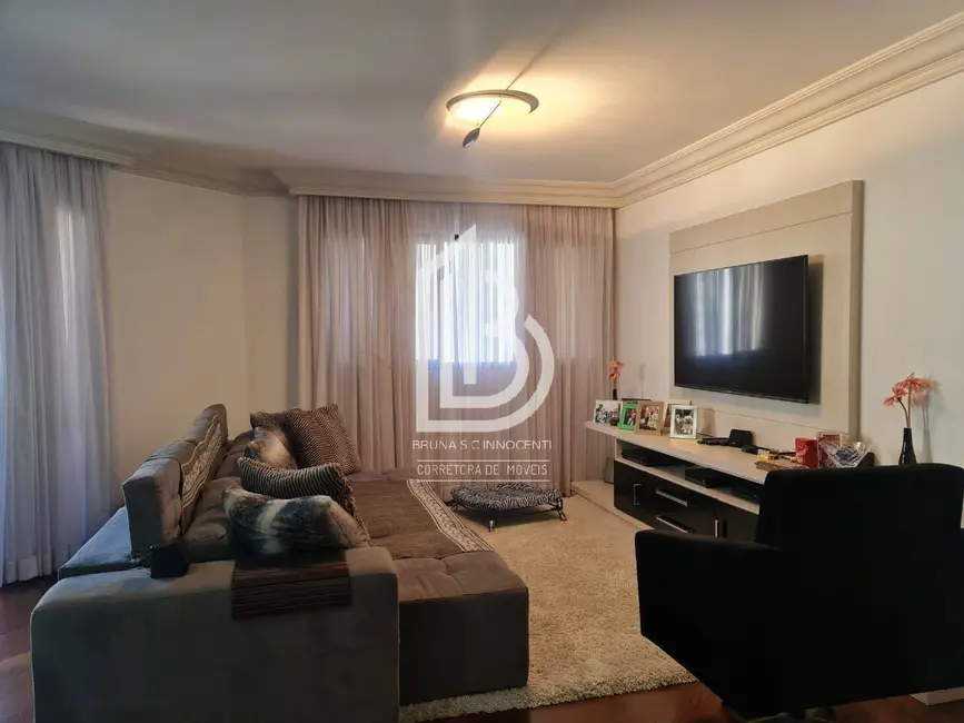 Apartamento com 4 quartos à venda, 230m2 em Santo Antônio, Sao Caetano Do Sul - SP - imagem 5 Foto 5 de Apartamento com 4 quartos à venda, 230m2 em Santo Antônio, Sao Caetano Do Sul - SP