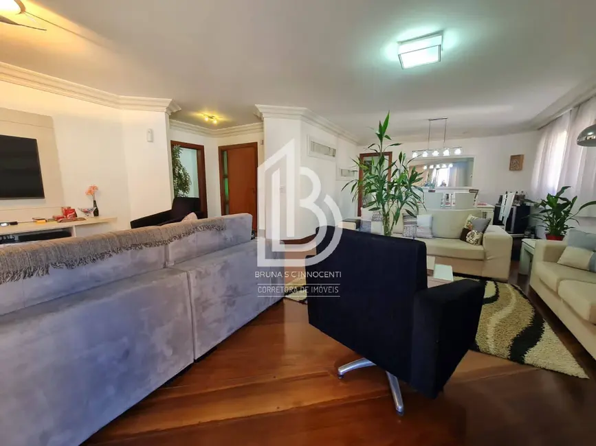 Apartamento com 4 quartos à venda, 230m2 em Santo Antônio, Sao Caetano Do Sul - SP - imagem 7 Foto 7 de Apartamento com 4 quartos à venda, 230m2 em Santo Antônio, Sao Caetano Do Sul - SP