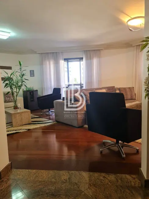 Apartamento com 4 quartos à venda, 230m2 em Santo Antônio, Sao Caetano Do Sul - SP - imagem 6 Foto 6 de Apartamento com 4 quartos à venda, 230m2 em Santo Antônio, Sao Caetano Do Sul - SP