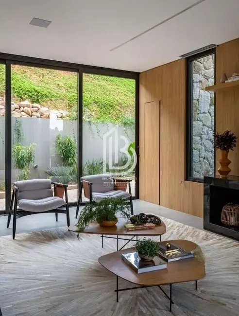 Foto 5 de Casa de Condomínio com 3 quartos à venda, 550m2 em Vila Santo Antônio, Sao Roque - SP