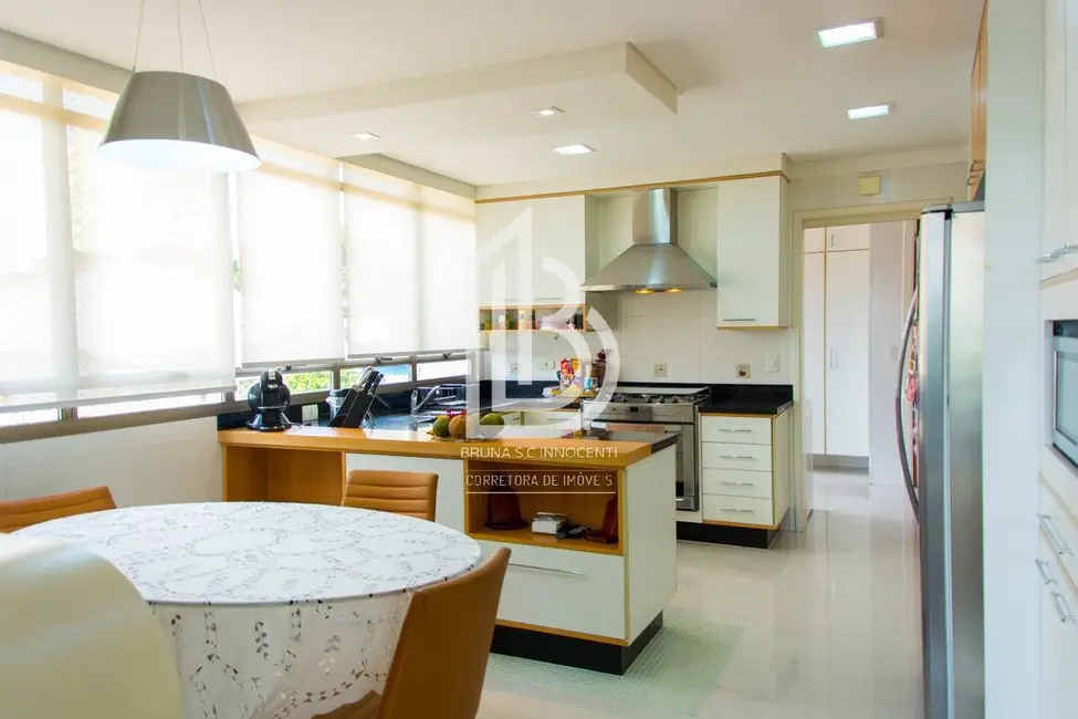 Foto 1 de Apartamento com 3 quartos à venda, 248m2 em Vila Gilda, Santo Andre - SP