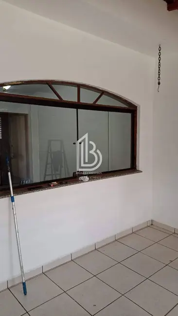 Foto 3 de Casa com 3 quartos à venda e para alugar, 180m2 em Vila Scarpelli, Santo Andre - SP