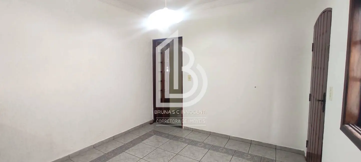 Foto 2 de Casa com 3 quartos à venda e para alugar, 180m2 em Vila Scarpelli, Santo Andre - SP