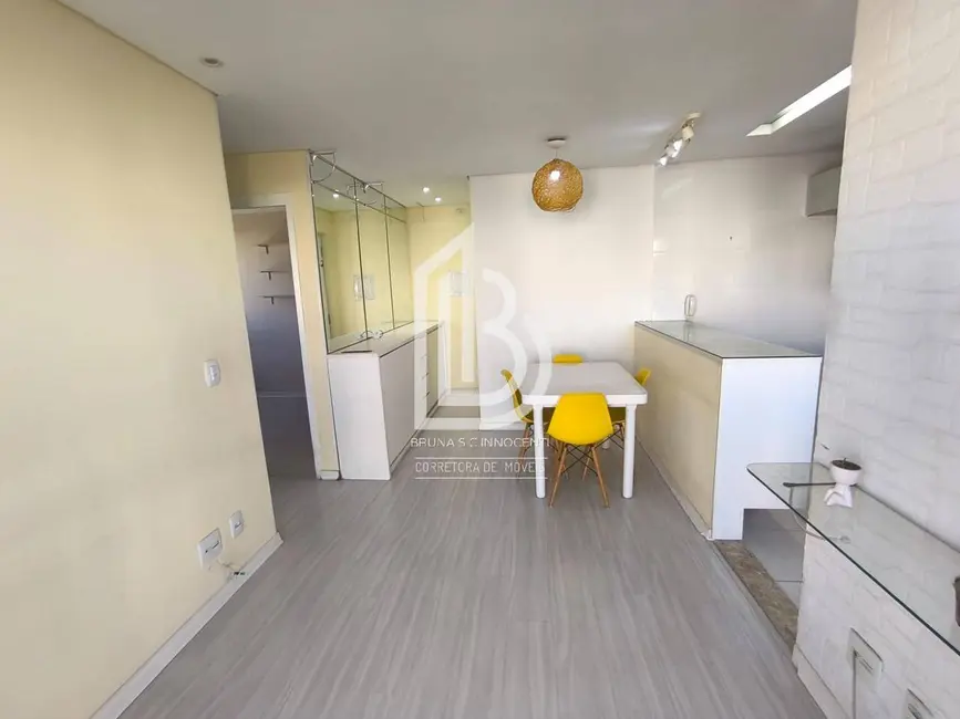 Apartamento com 2 quartos à venda, 45m2 em Jardim Guilhermino, Guarulhos - SP - imagem 5 Foto 5 de Apartamento com 2 quartos à venda, 45m2 em Jardim Guilhermino, Guarulhos - SP