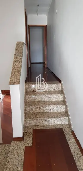 Foto 8 de Casa com 4 quartos à venda, 250m2 em Olímpico, Sao Caetano Do Sul - SP