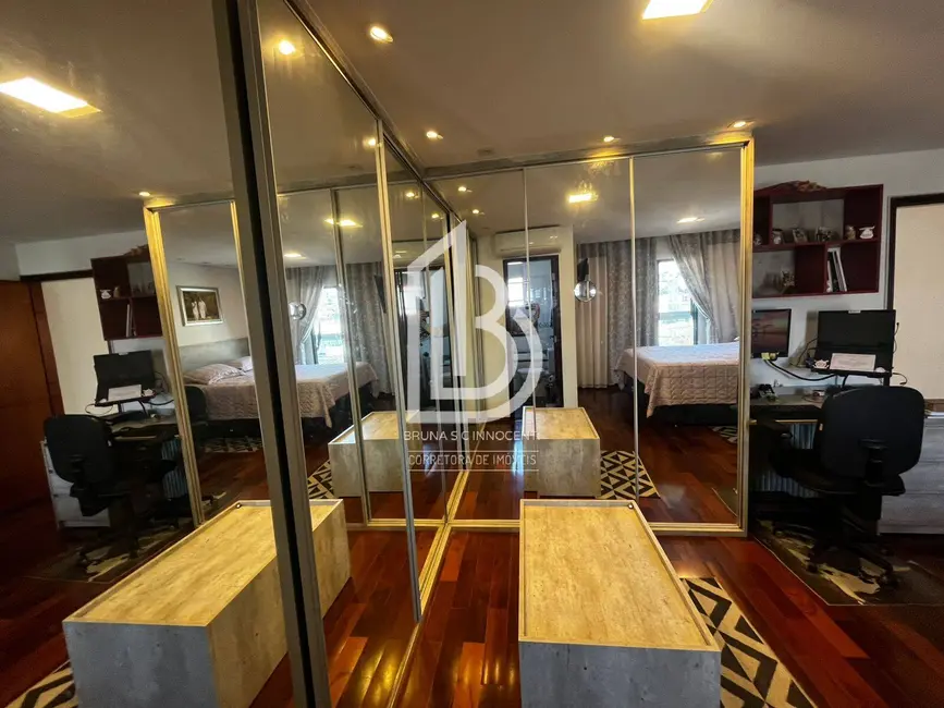 Foto 2 de Casa com 3 quartos à venda, 225m2 em Olímpico, Sao Caetano Do Sul - SP