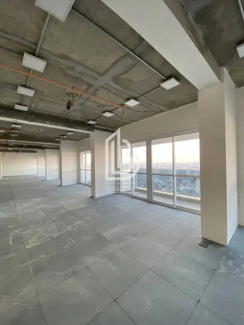 Sala Comercial à venda e para alugar, 325m2 em Baeta Neves, Sao Bernardo Do Campo - SP - imagem 3 Foto 3 de Sala Comercial à venda e para alugar, 325m2 em Baeta Neves, Sao Bernardo Do Campo - SP