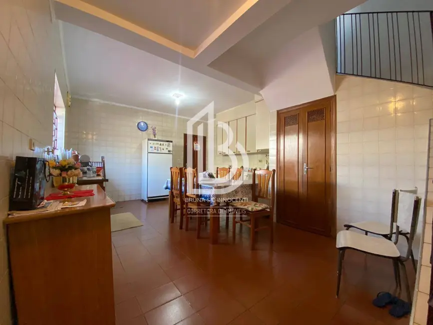 Sobrado com 2 quartos à venda, 177m2 em Cerâmica, Sao Caetano Do Sul - SP - imagem 9 Foto 9 de Sobrado com 2 quartos à venda, 177m2 em Cerâmica, Sao Caetano Do Sul - SP