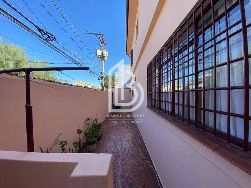 Sobrado com 2 quartos à venda, 177m2 em Cerâmica, Sao Caetano Do Sul - SP - imagem 3 Foto 3 de Sobrado com 2 quartos à venda, 177m2 em Cerâmica, Sao Caetano Do Sul - SP