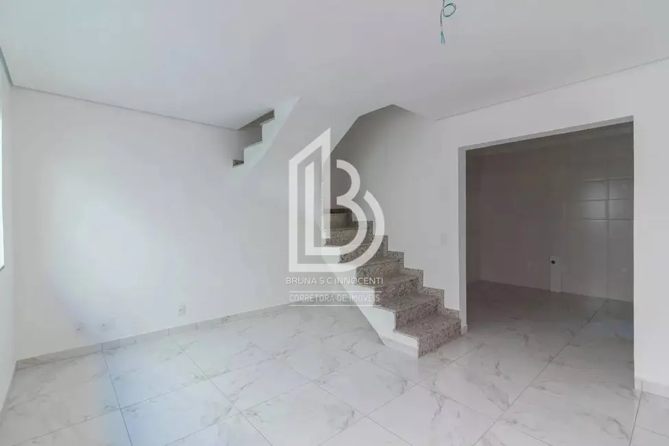 Foto 5 de Casa de Condomínio com 3 quartos à venda, 160m2 em Jardim Santa Inês, São Paulo - SP