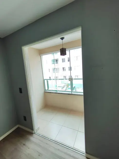 Foto 1 de Apartamento com 2 quartos à venda, 60m2 em Parque São Vicente, Maua - SP