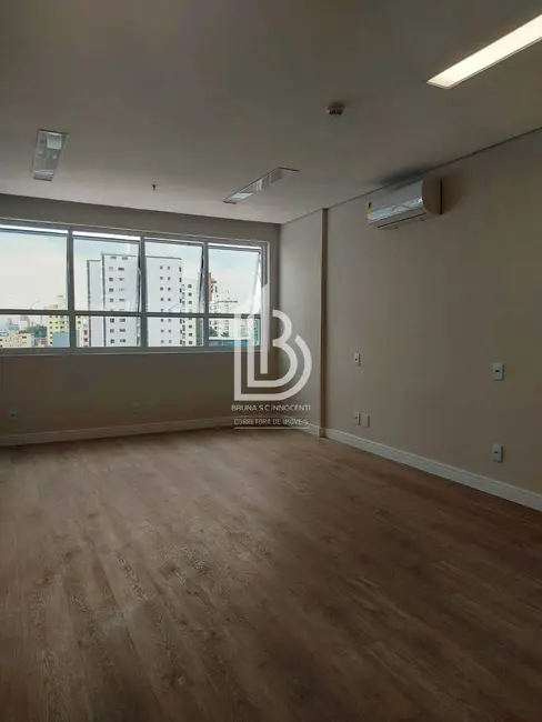 Foto 2 de Sala Comercial à venda, 32m2 em Baeta Neves, Sao Bernardo Do Campo - SP
