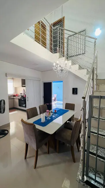 Foto 2 de Casa de Condomínio com 3 quartos à venda, 153m2 em Santa Cruz, Cuiaba - MT