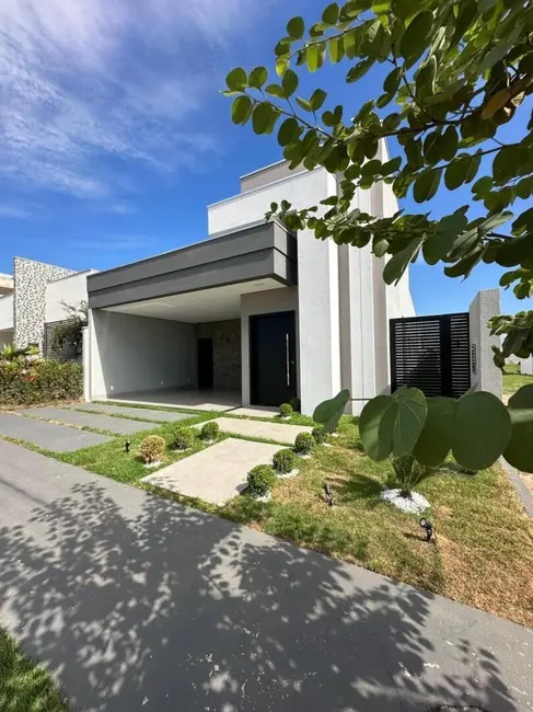 Apartamento com 3 quartos à venda, 250m2 em Cuiaba - MT - imagem 1 Foto 1 de Apartamento com 3 quartos à venda, 250m2 em Cuiaba - MT