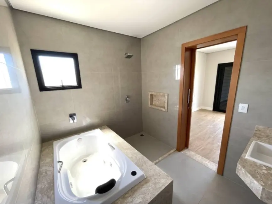 Casa de Condomínio com 3 quartos à venda, 317m2 em Jardim Imperial II, Cuiaba - MT - imagem 7 Foto 7 de Casa de Condomínio com 3 quartos à venda, 317m2 em Jardim Imperial II, Cuiaba - MT